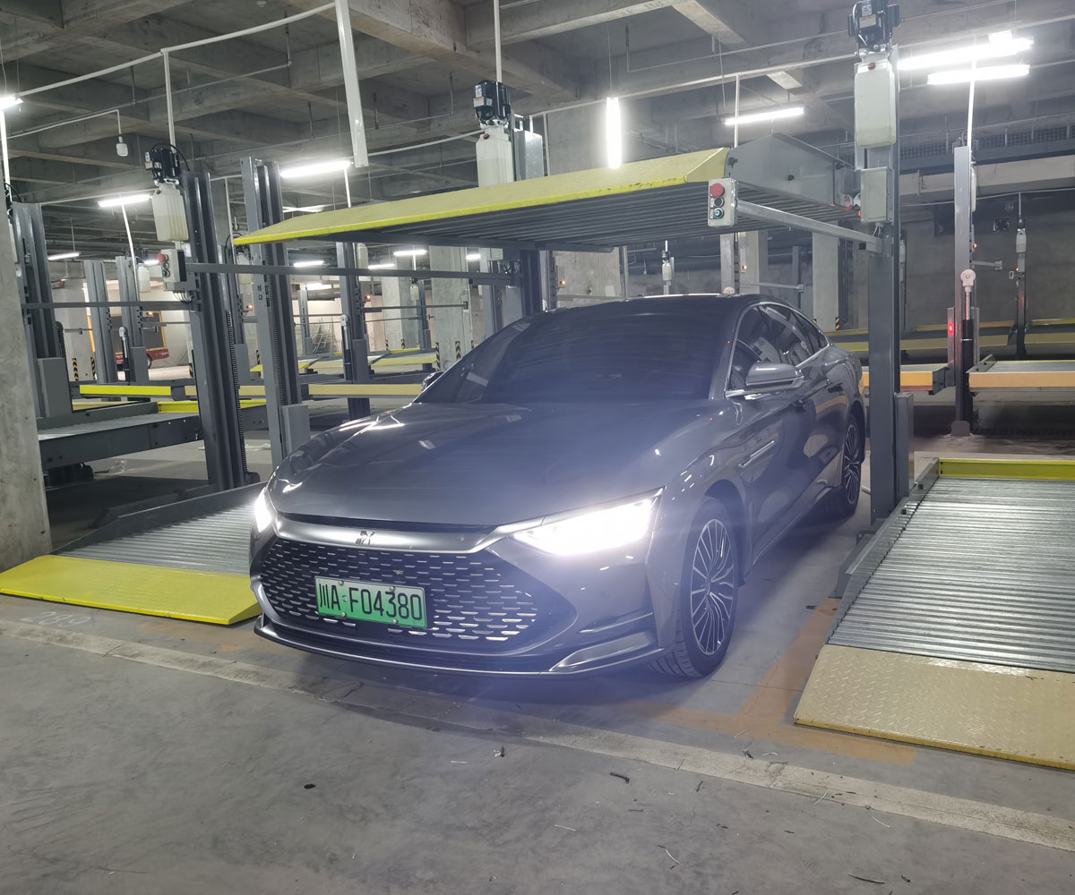 三層升降平移機(jī)械停車場(chǎng)維保